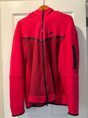 Nike Tech Men’s Red and Black Hooded Full-Zip Jacket